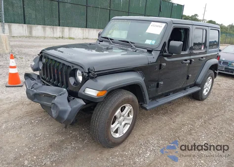 2021 Jeep Wrangler Unlimited Sport S 4X4 z USA, uszkodzony, nr VIN 1C4HJXDG9MW853726